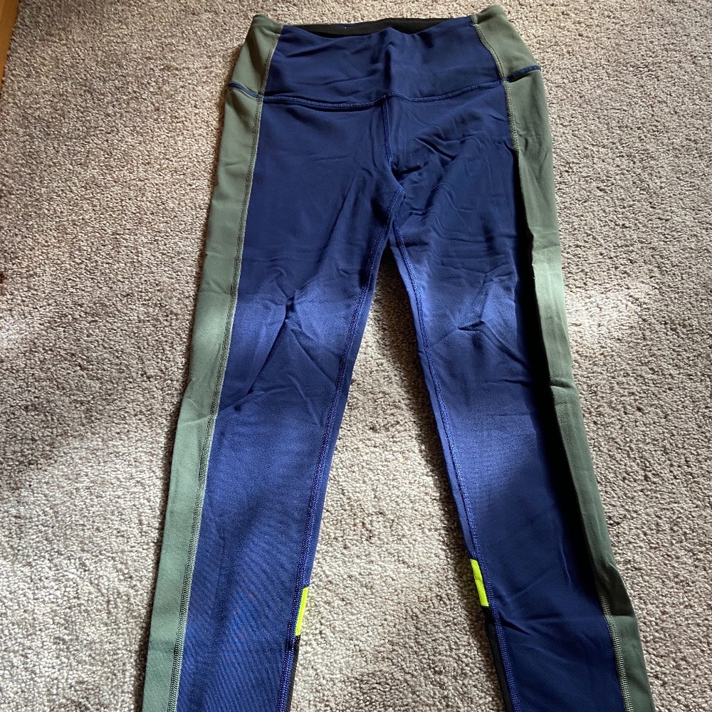 Victoria Sport by Victoria’s Secret Knockout Leggings